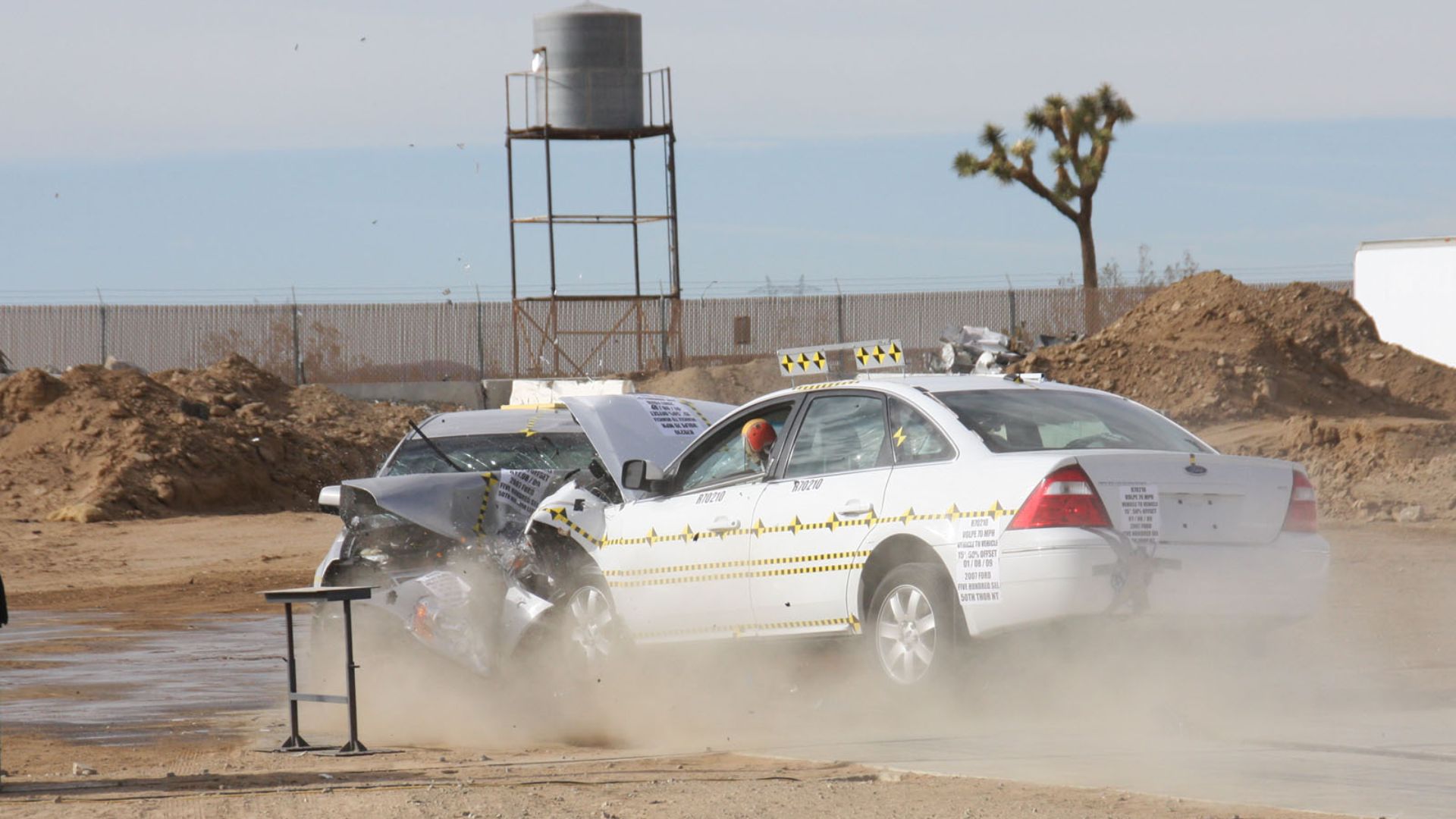 NHTSA research crash test involving two Ford Five-Hundreds.