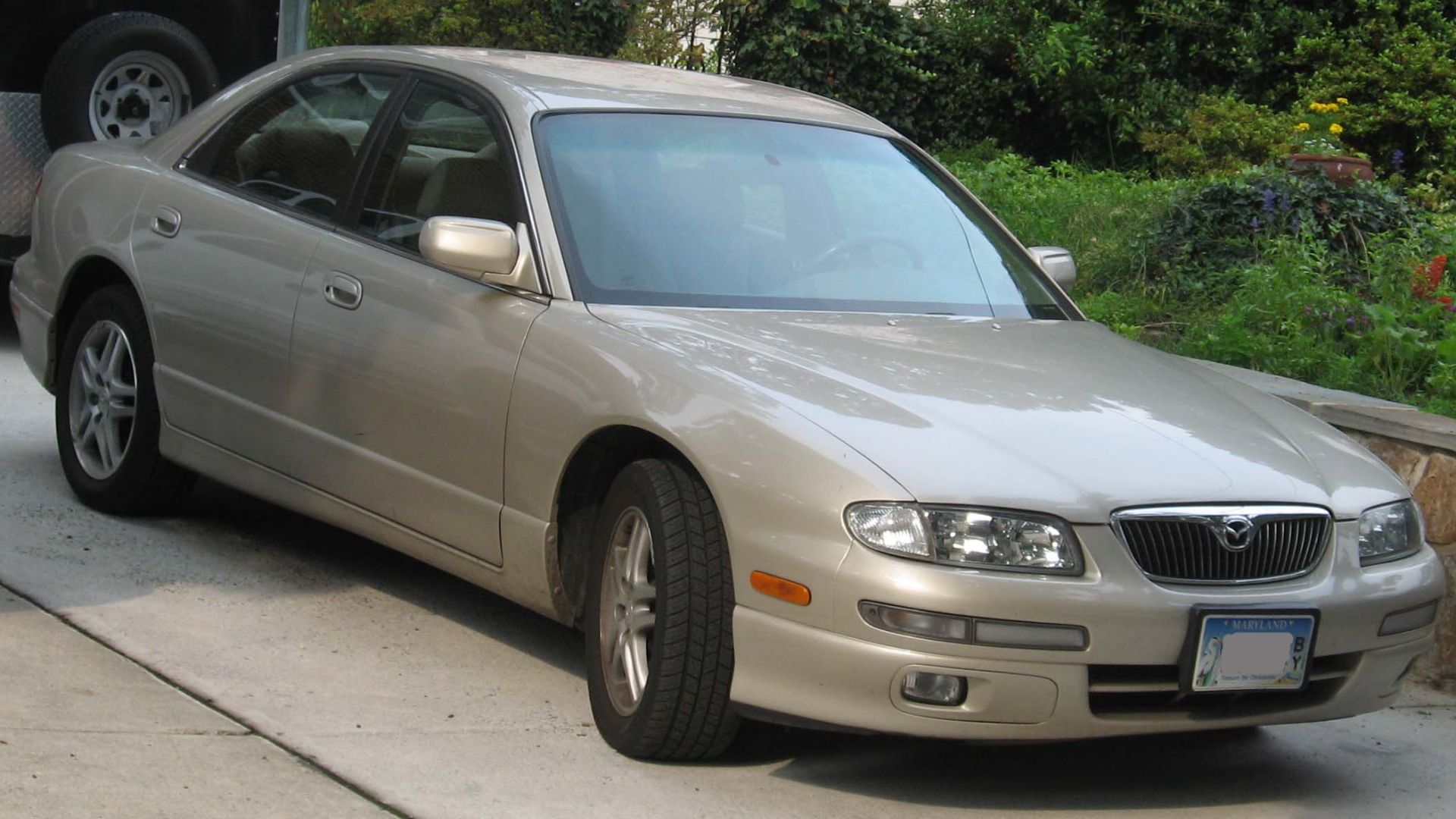 1993-1998 Mazda Millenia photographed in USA.