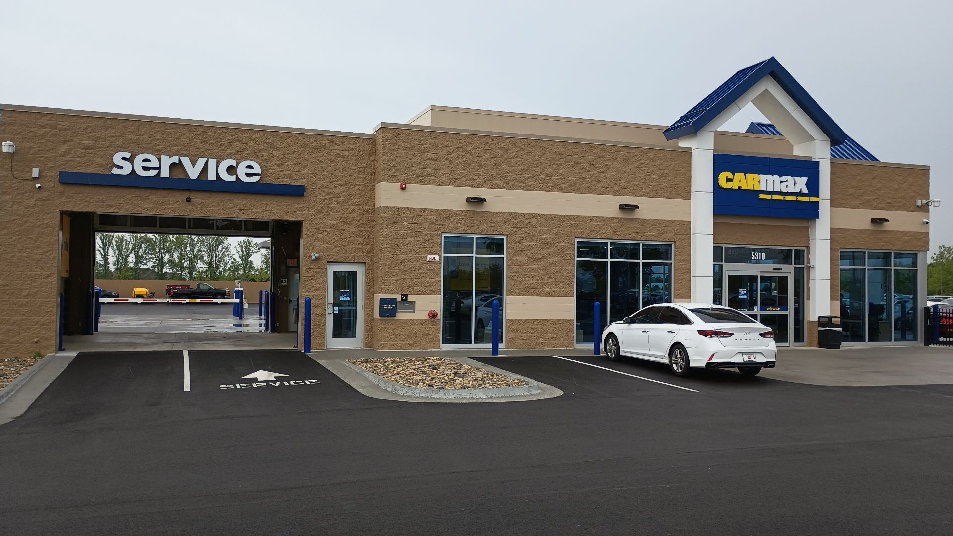 A CarMax dealership in Indianapolis.