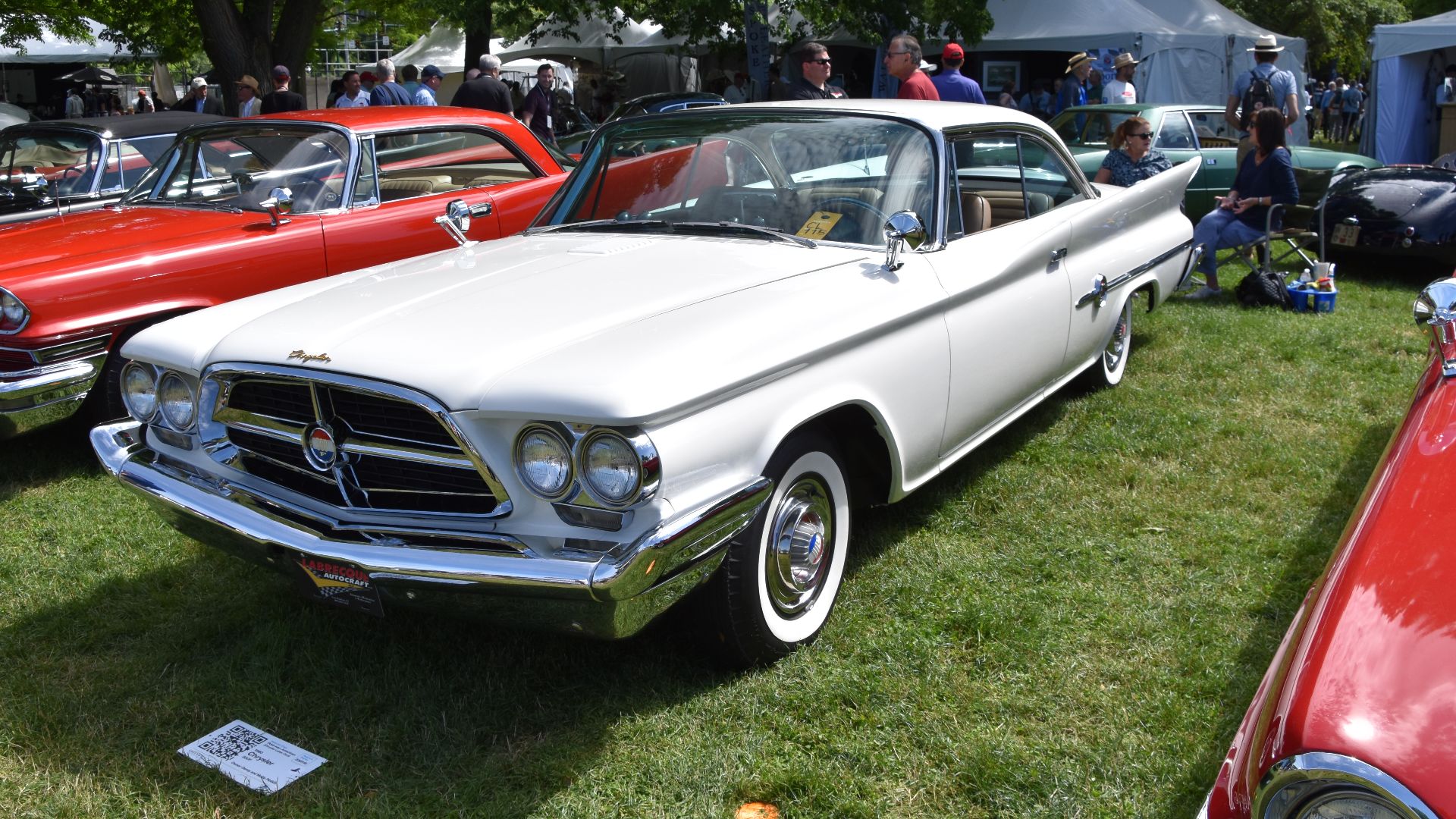 Production: 1954 - 1965
Generation: Sixth (1959 - 1960, 1.217 produced)
Engine: 6,8 litre V8 (petrol)
Power: 381 PS
Gearbox: 3 speed automatic
Layout: front engine, rear drive

Location: Greenwich, Connecticut (USA)