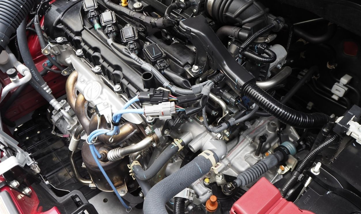 K12M engine with dual injection technology and the intake and exhaust recirculation system.