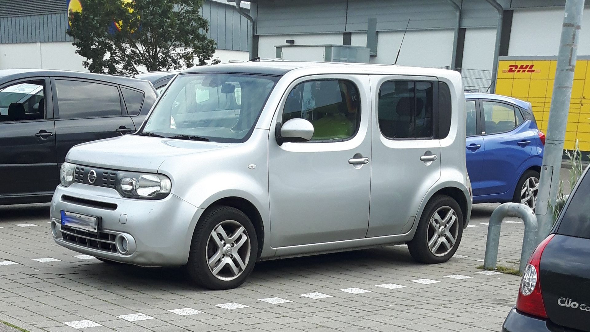 Nissan Cube in Neu-Ulm