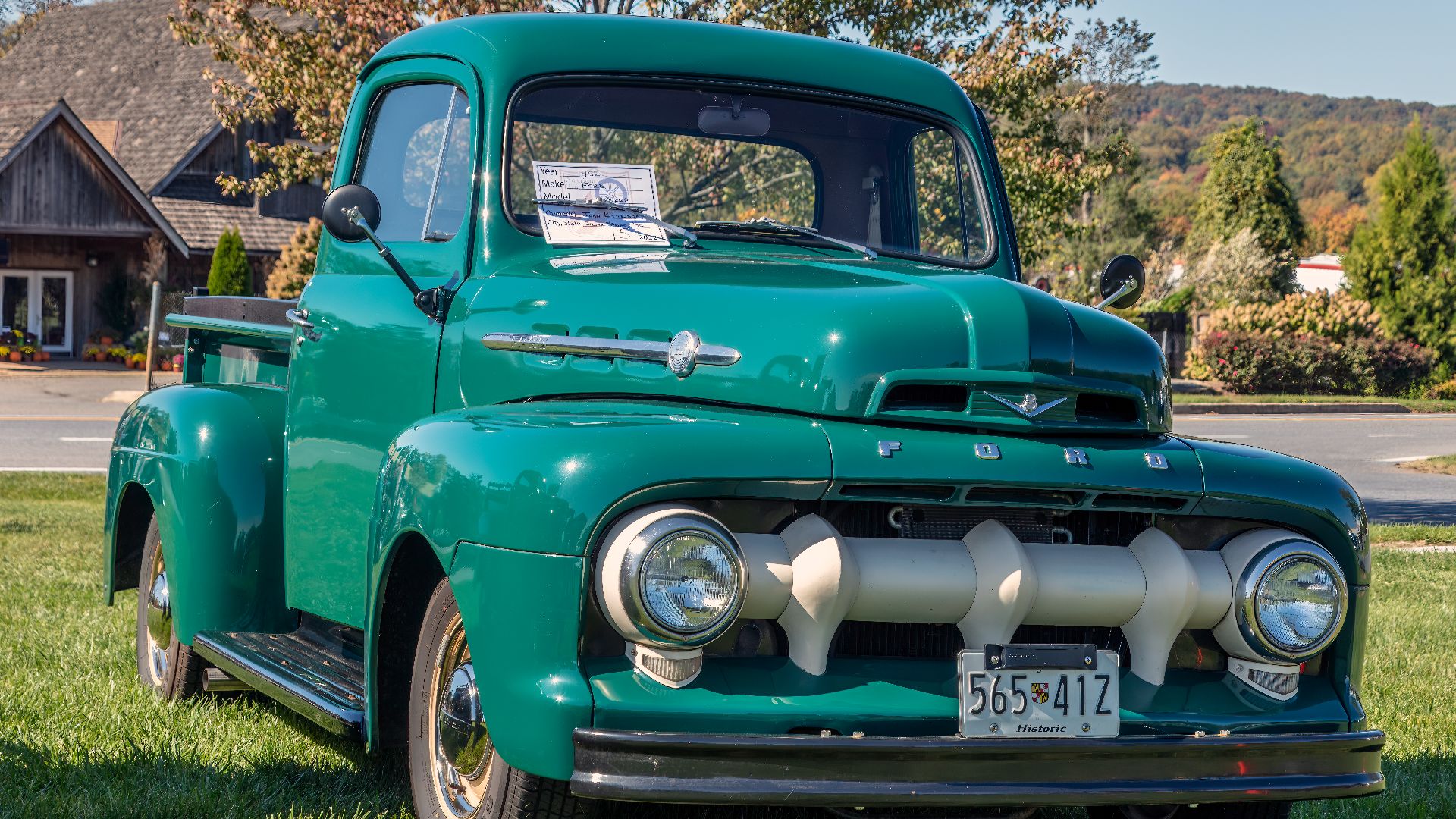 1952 Ford F-1 pickup truck, Frederick, Maryland, USA