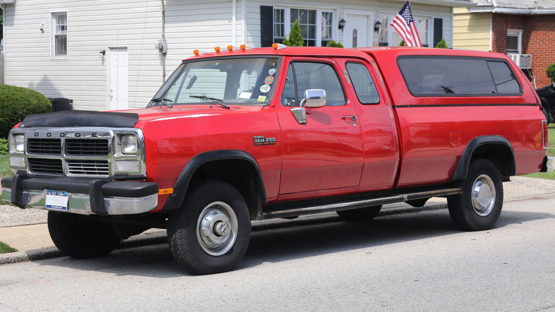 A 1993 Dodge Ram W250 4x4 Club Cab with the Cummins 5.9 litre turbodiesel engine. Rated for 8,000-9,000 lb GVW, this particular car was built in Dodge's Lago Alberto assembly plant in Mexico.