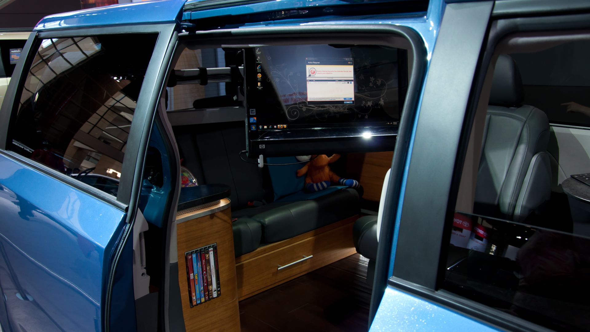 Pimped out Sienna with an HP Touchscreen and plenty of room in the back.