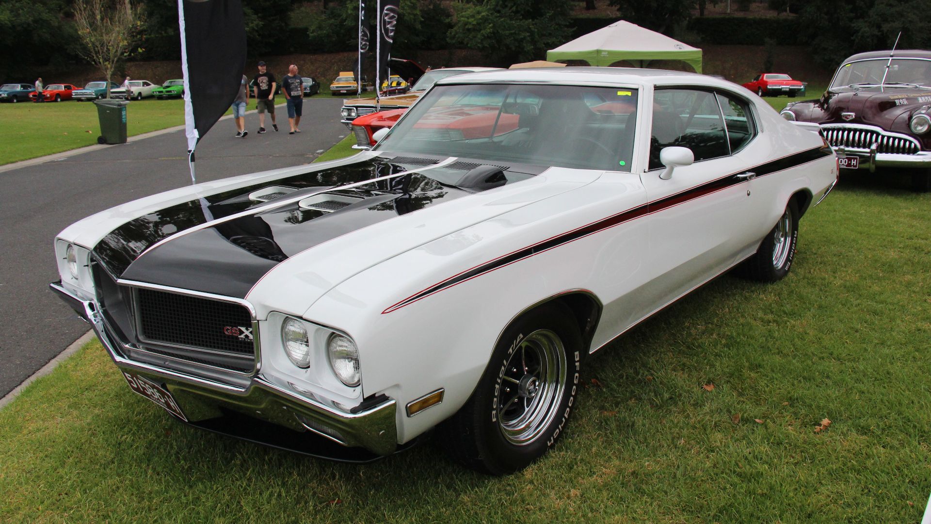 Apollo White.
The Buick Motor Company was formed in 1903, it was General Motors' upmarket car, second only to Cadillac.
The Grand Sport was introduced in 1965 as a performance option package on the Skylark. In 1968, the GS became a separate series and o