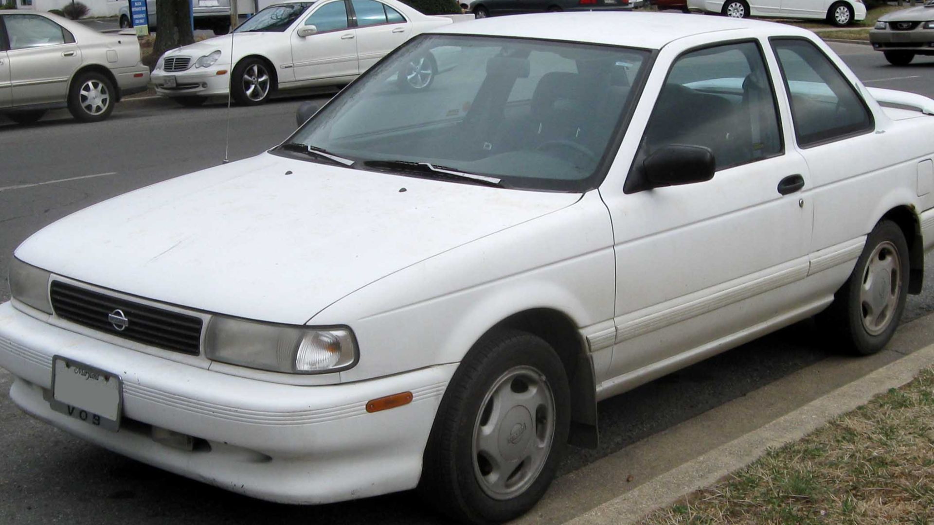 1991-1994 Nissan Sentra SE-R photographed in Silver Spring, Maryland, USA.