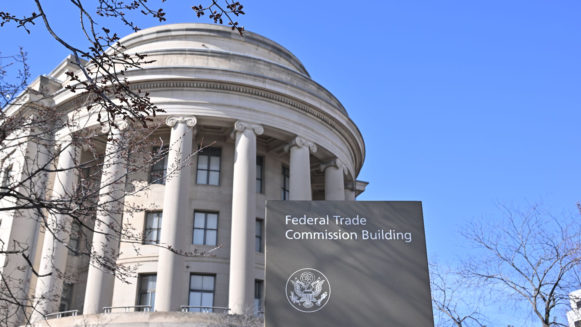 The Federal Trade Commission building is located on a triangle of land bounded by Pennsylvania Ave, Constitution Ave, and 7th St NW.  The building fits into this parcel by having a roughly triangular shape with the narrow end with a  curved corner.  This 