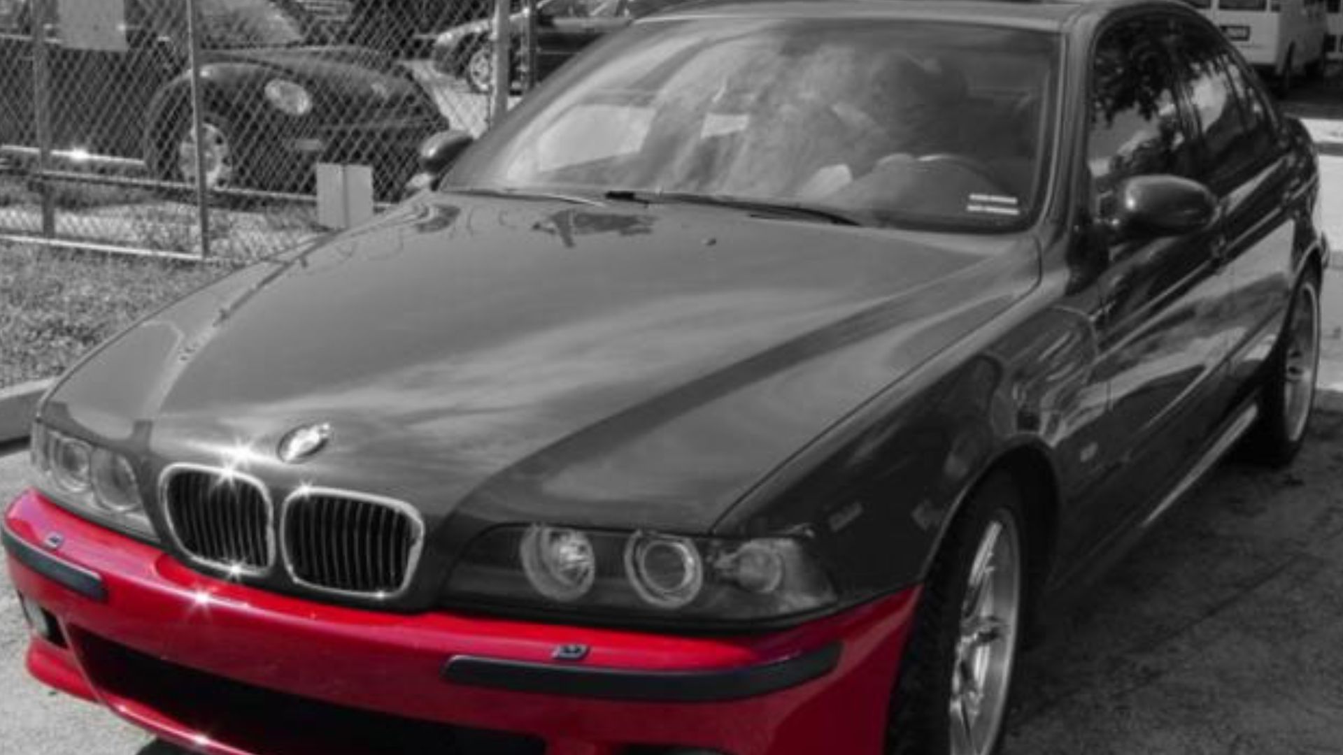 Automobile bumper cover highlighted in red.
A modification of Image:BMW M5.jpg.