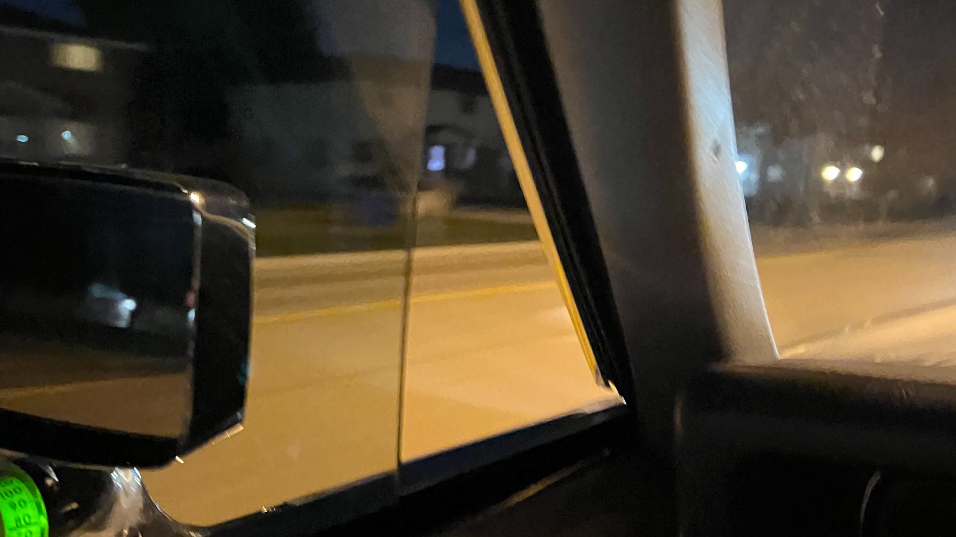 Retracted vent window of 1979 Lincoln Continental Town Car