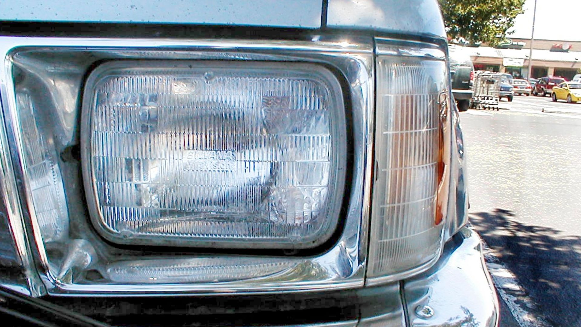 File:Headlight lens optics.jpg