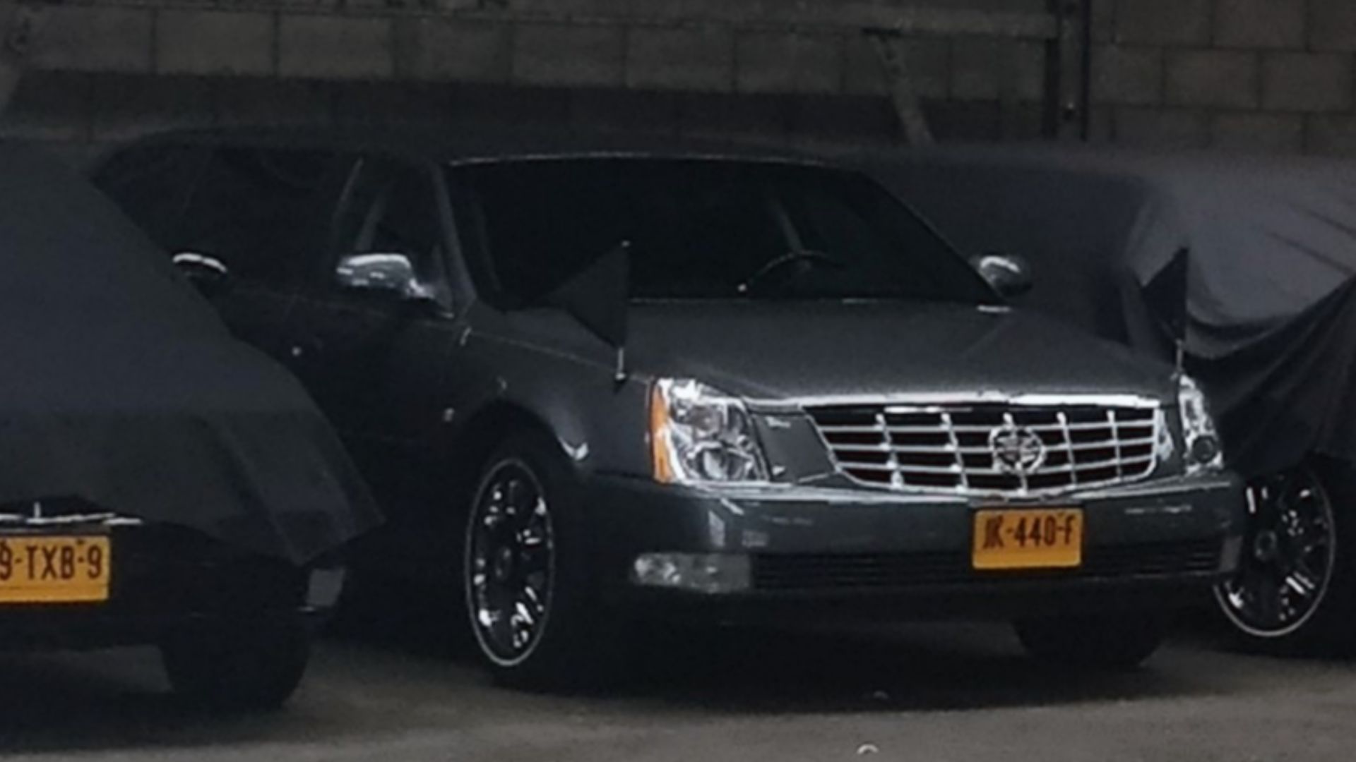 3 Cadillac DTS Hearse limo (V8 6.6 TD 445 hp) at The Hague