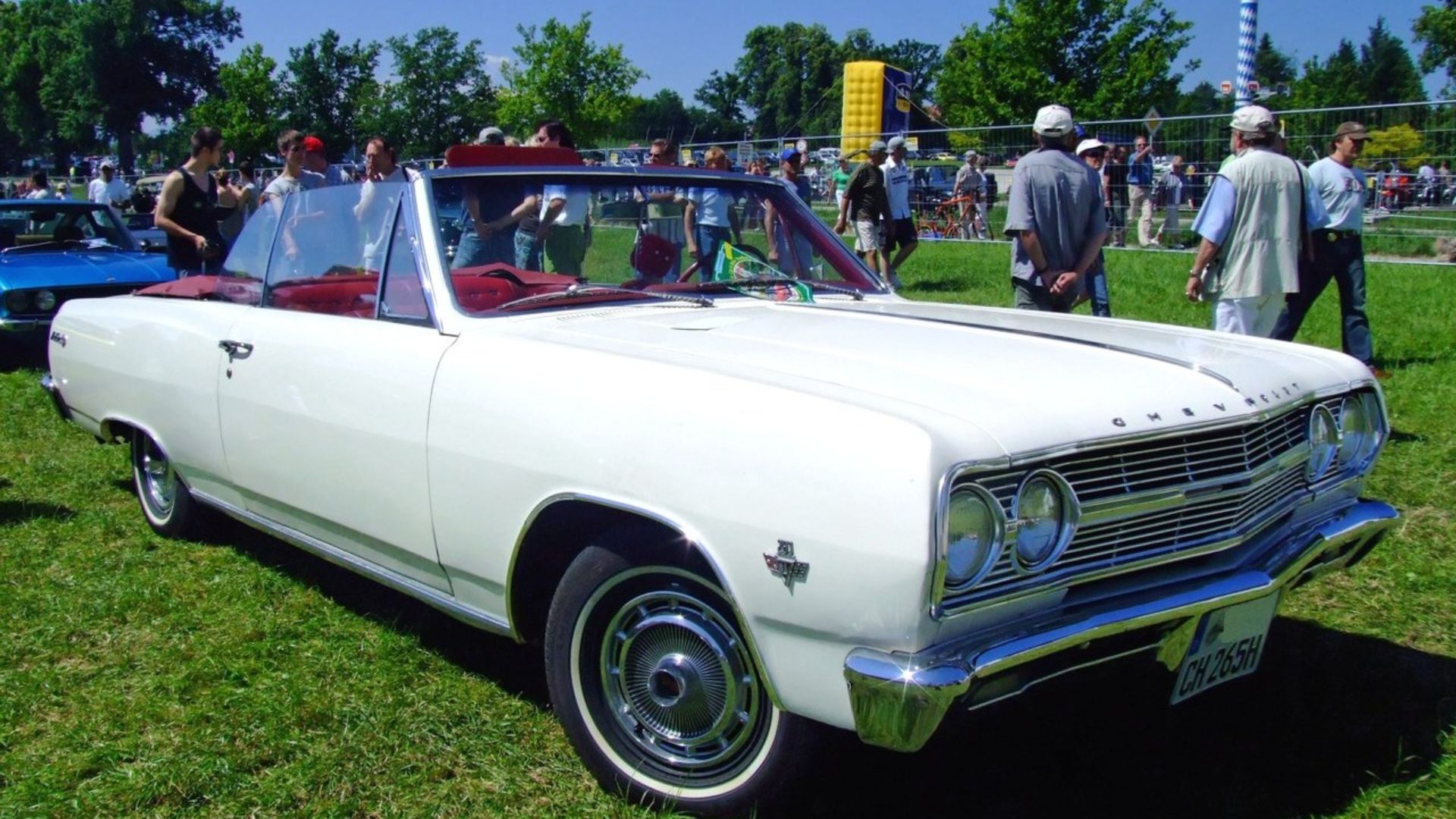 1965 Chevrolet Chevelle Malibu Convertible In Ermine White.

Quelle: selbst fotografiert, 06/2007
Fotograf: Späth Chr.