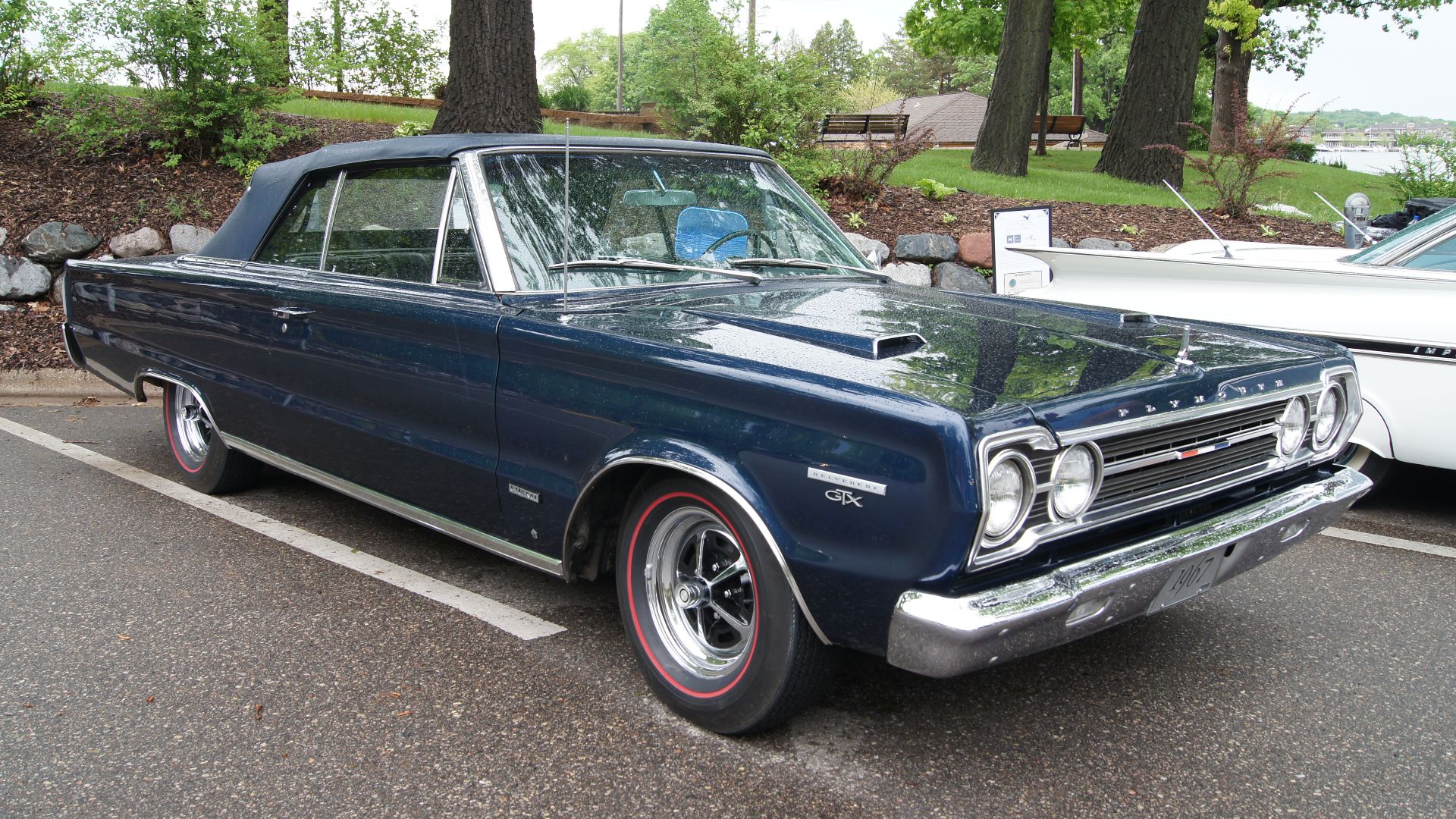 2nd Annual10,000 Lakes Concours d'Eleganceto Benefit Courage Center FoundationJune 1, 2014Excelsior CommonsExcelsior MinnesotaThousands of car pictures at the link below:<a href=