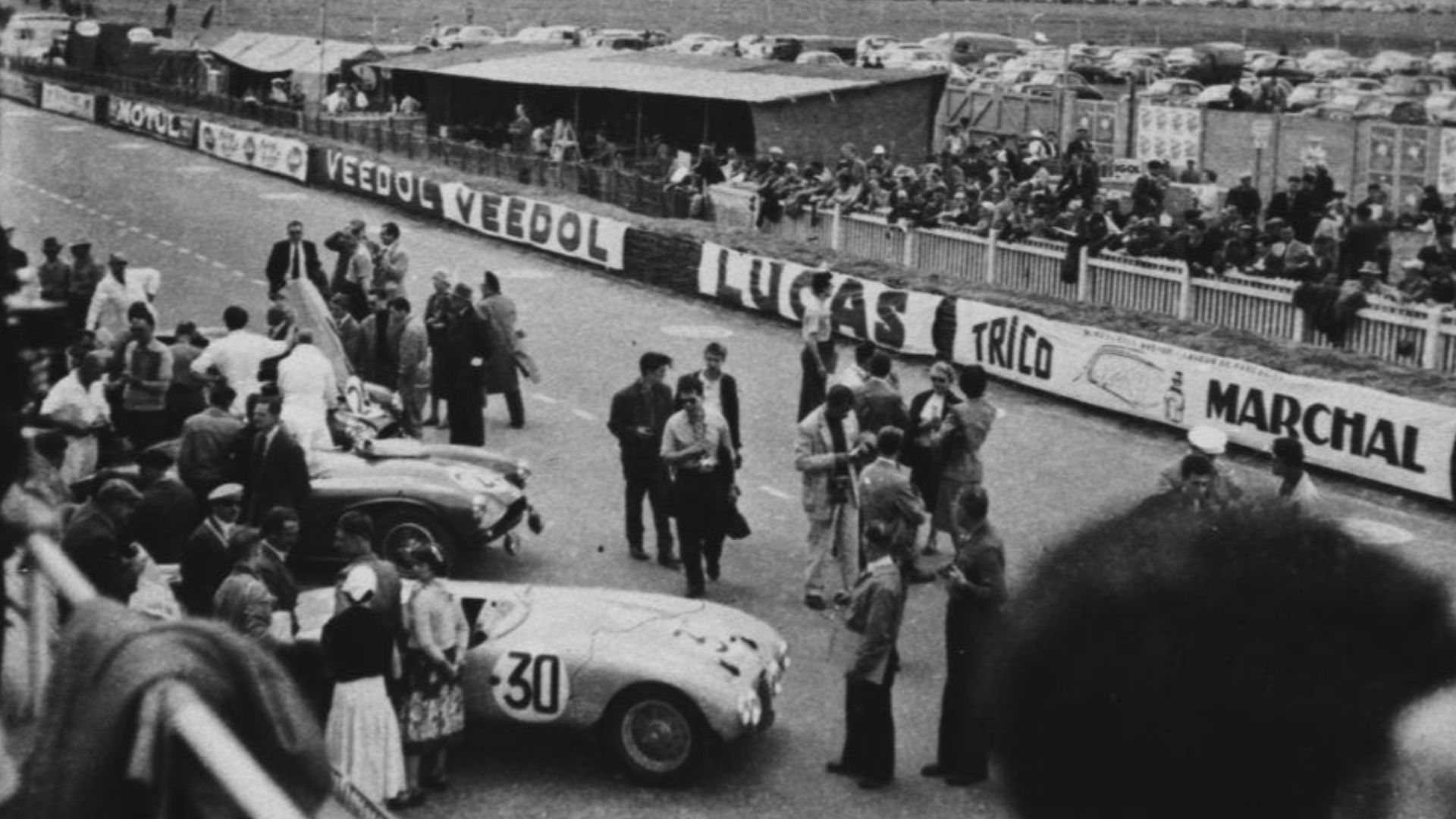 scene at Le Mans prior to the disaster