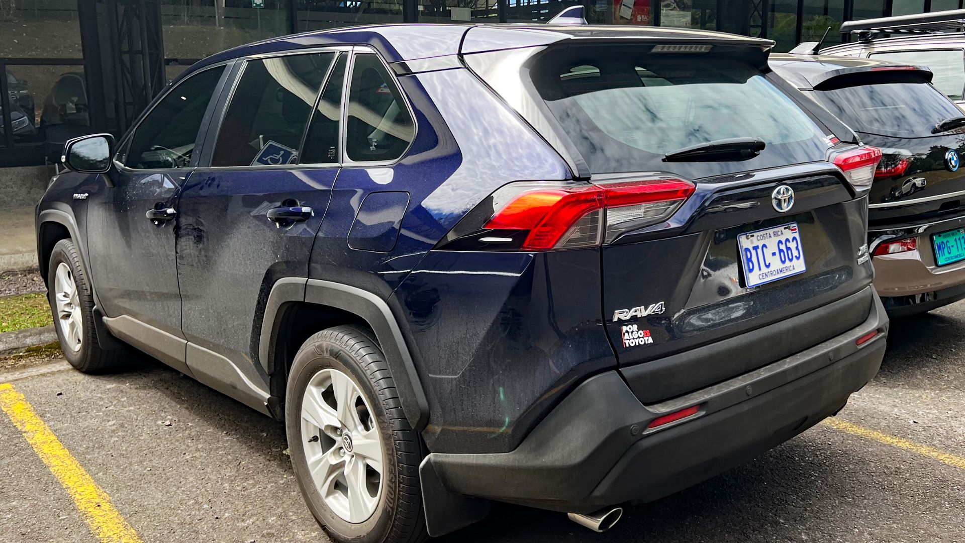 Toyota RAV4 Hybrid in Costa Rica
