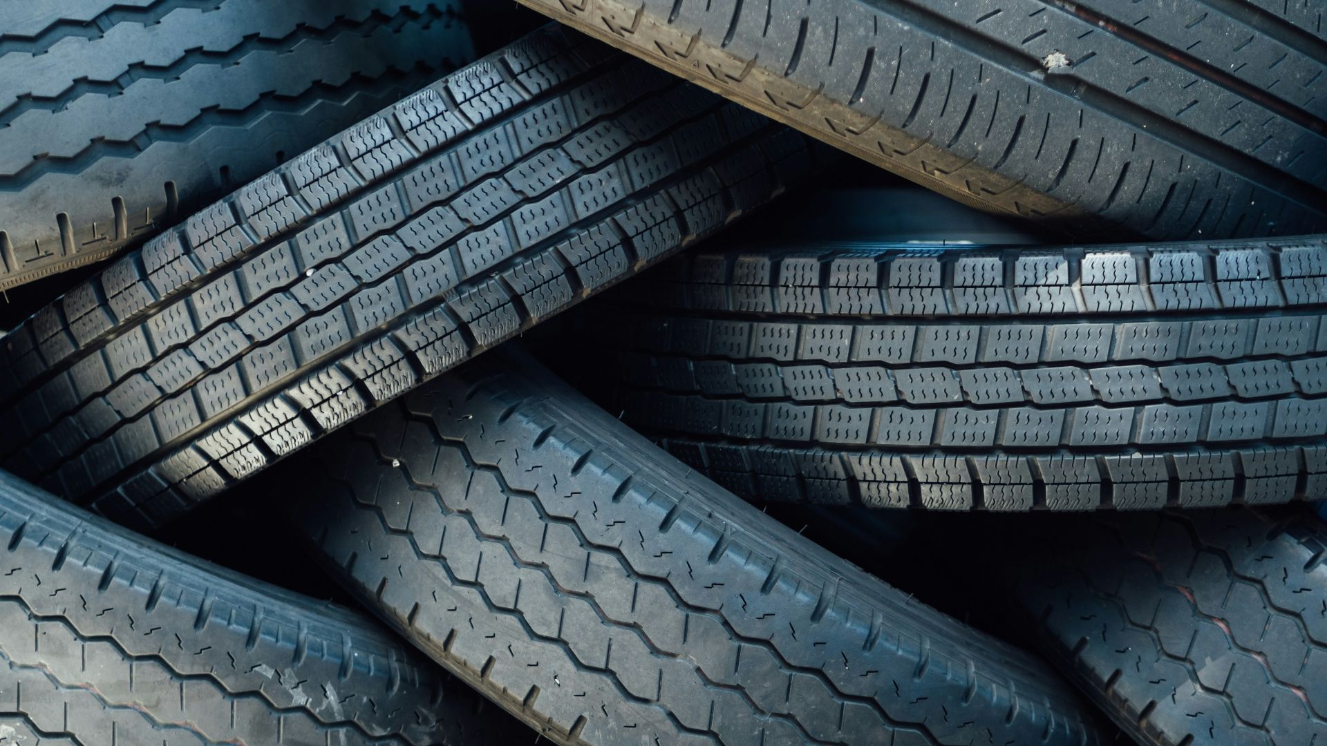 assorted verhicle tire lot
