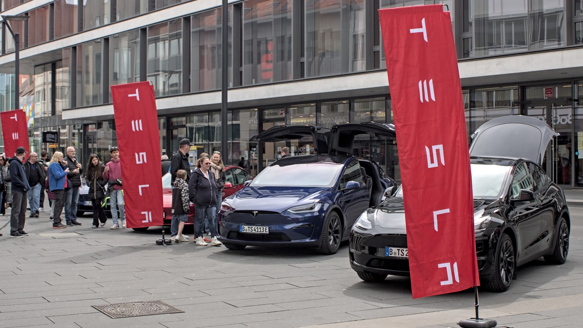 Tesla at Autofrühling Ulm