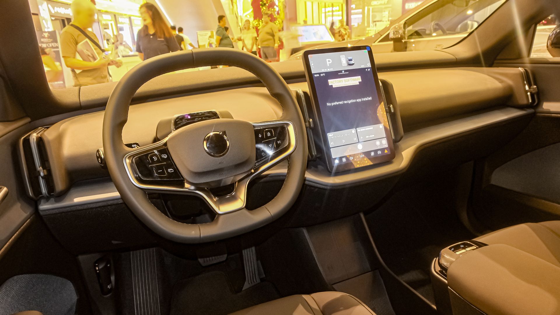 Volvo EX30 Extended Range interior