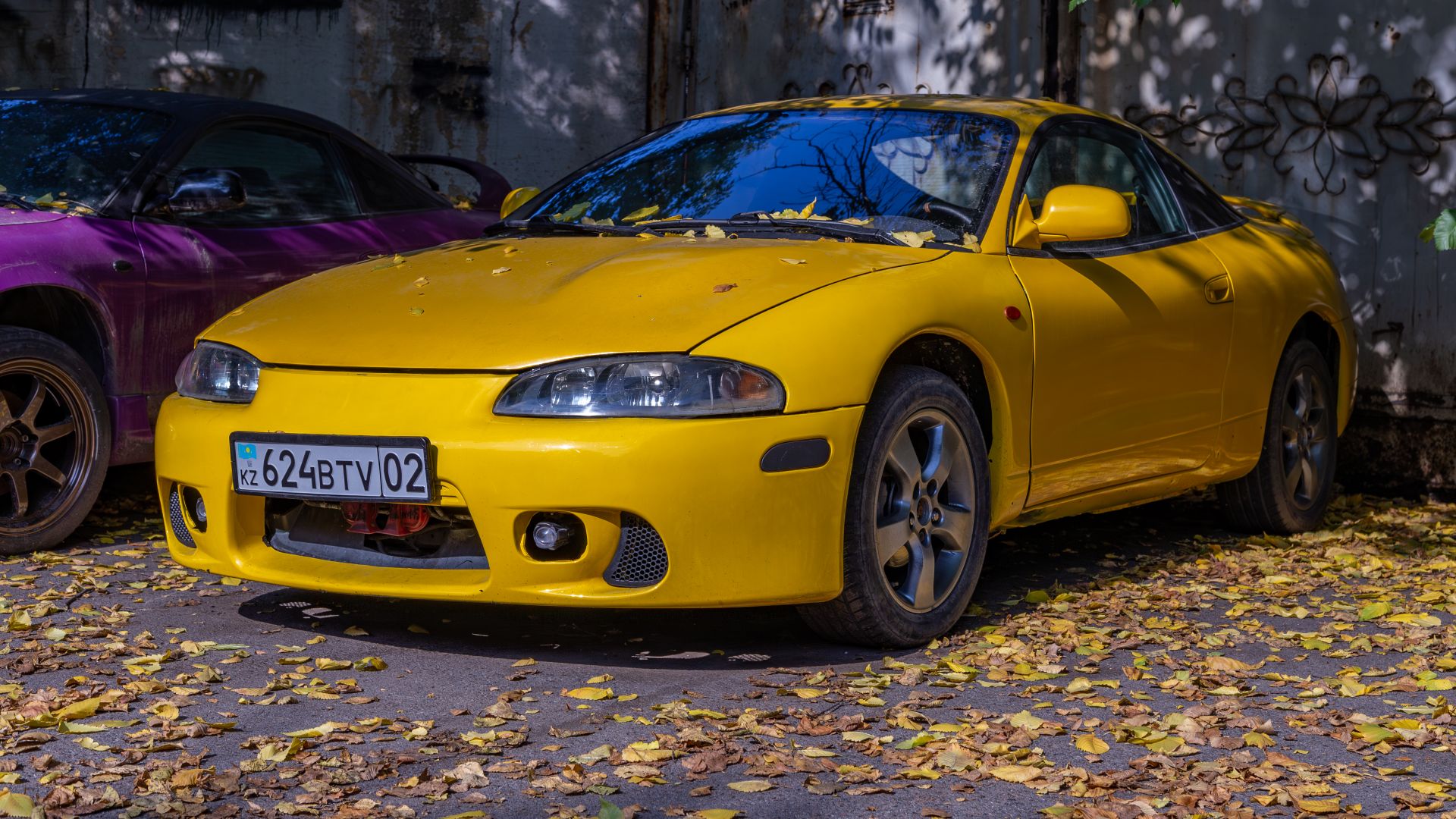 Mitsubishi Eclipse II in a backyard of 114, Panfilov Street, Almaty, Kazakhstan.