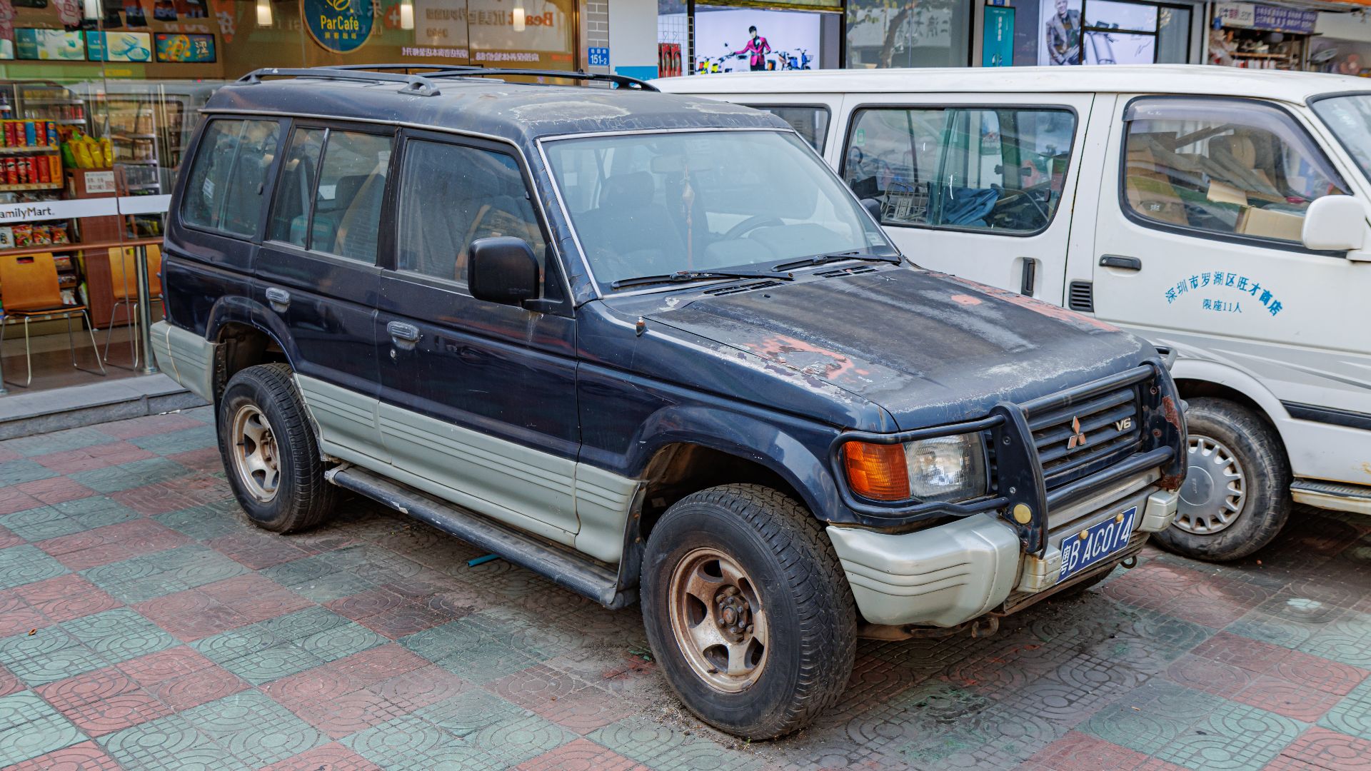 MITSUBISHI PAJERO, MONTERO (V20- ,NH, NJ, NK, NL) China