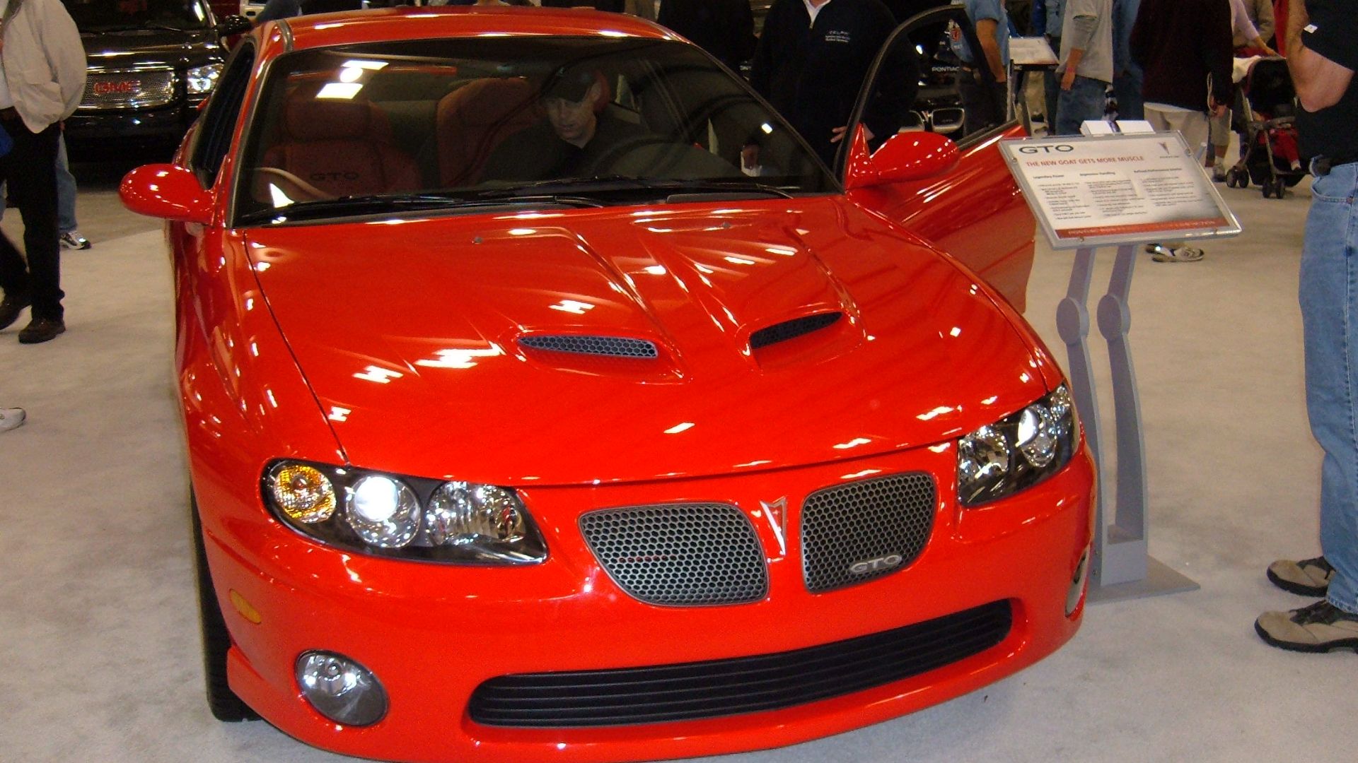A 2005 Pontiac GTO at the 2004 San Francisco International Auto Show.