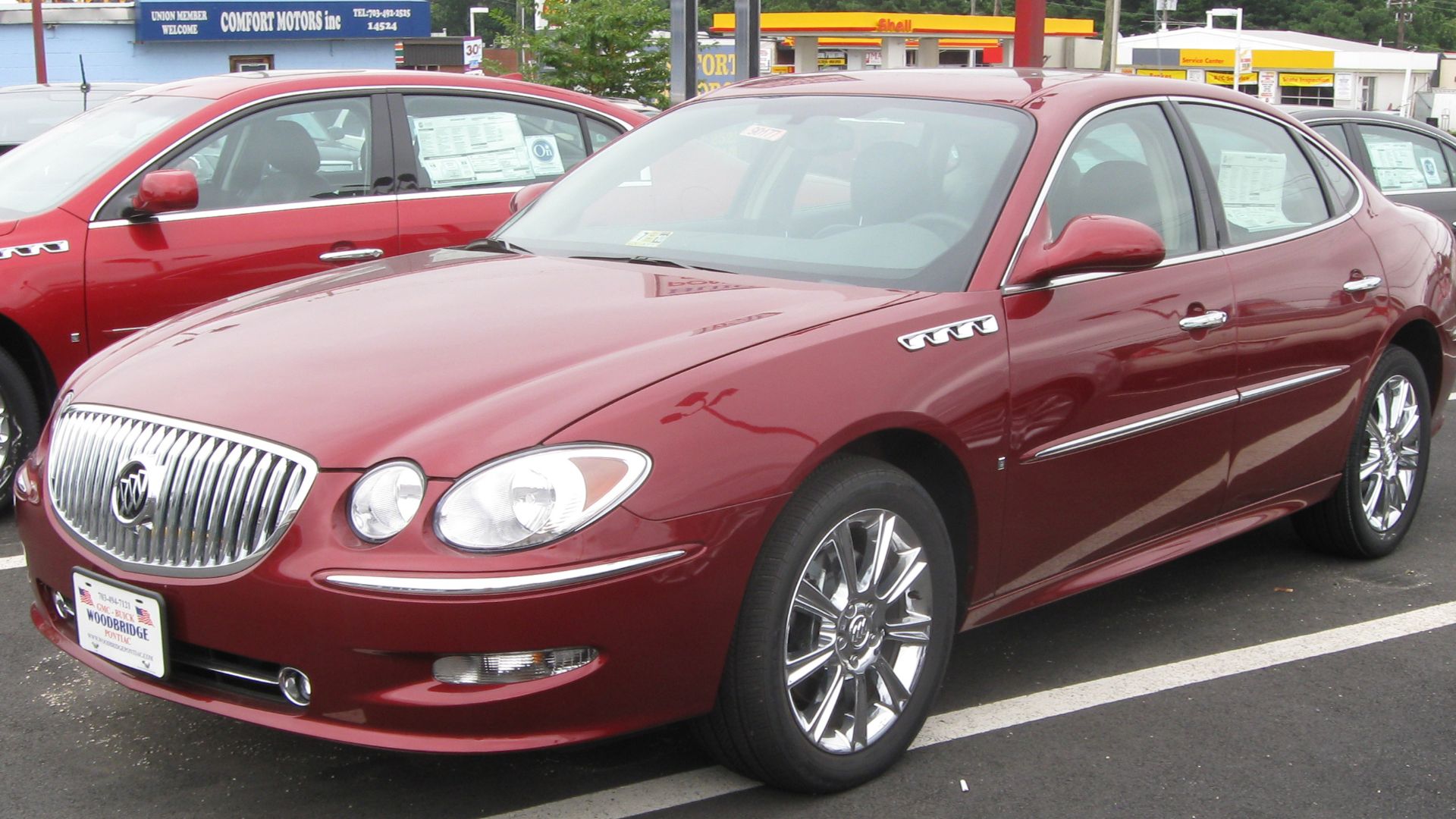 2009 Buick LaCrosse Super photographed in Woodbridge, Virginia, USA.