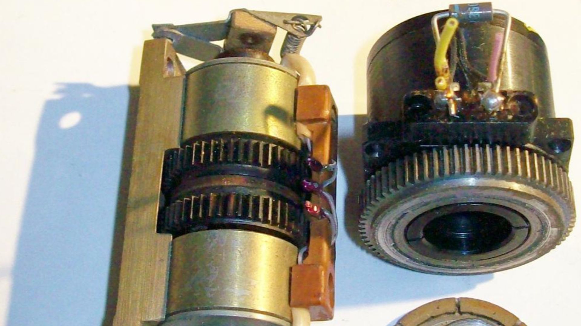 electromagnetic clutches, left with 2 independent downthrusts, right disassembled