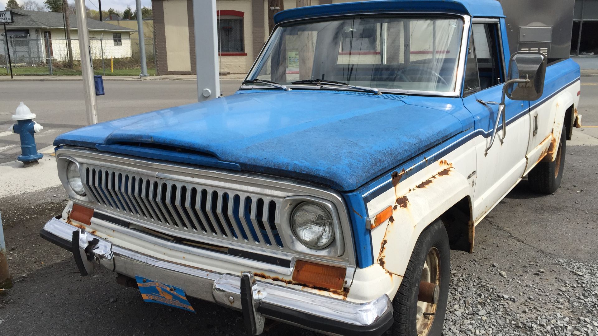 1978 J-10 Jeep pickup truck built by American Motors Corporation (AMC). Four-wheel-drive on a 131-inch wheelbase with a 6200 lb. gross vehicle weight rating. Powered by AMC's 258 cubic inch (4.2 L) six-cylinder engine with an automatic transmission. Finis