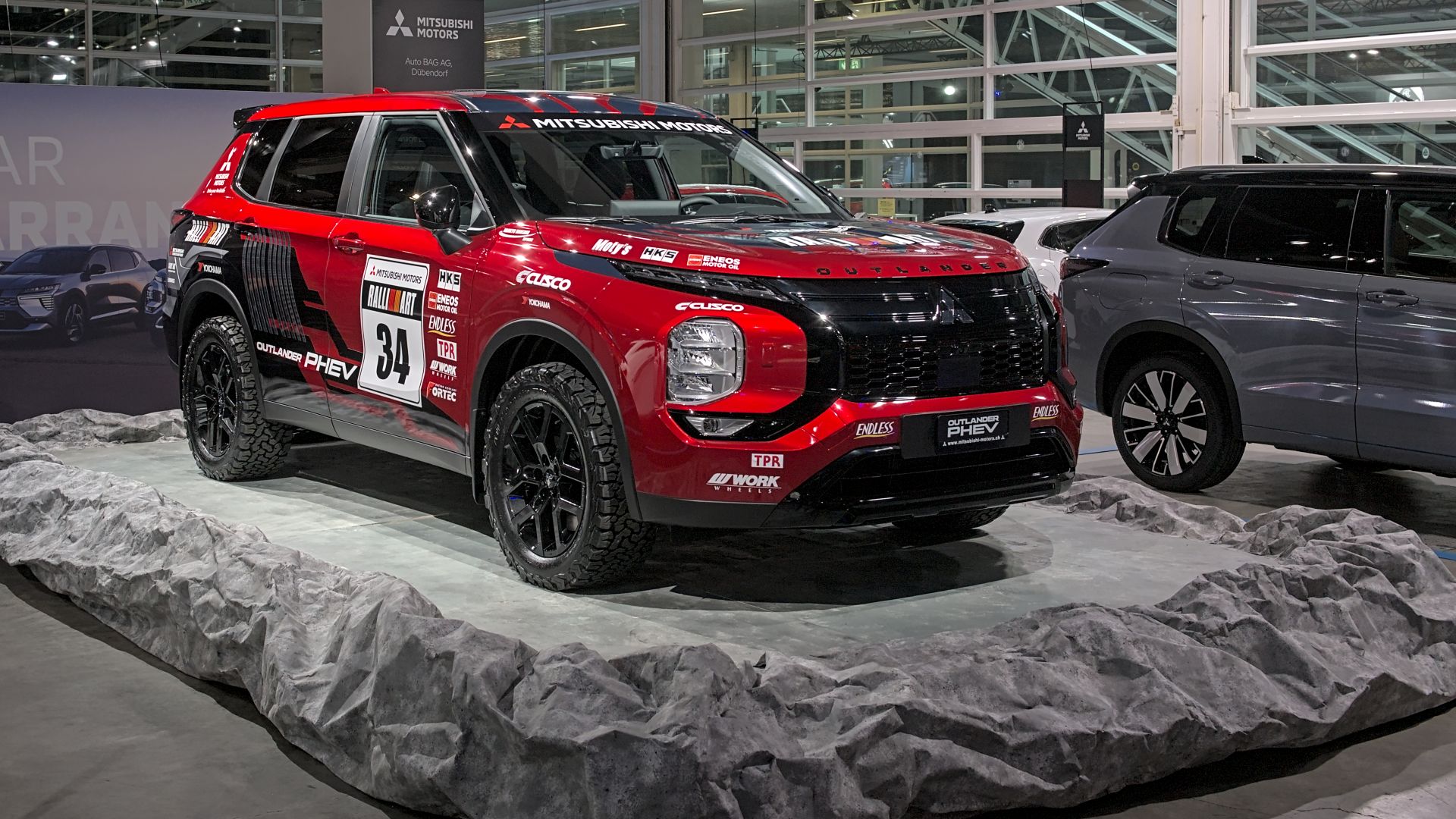 Mitsubishi_Outlander_PHEV_(fourth_generation) at Auto Zuerich 2025