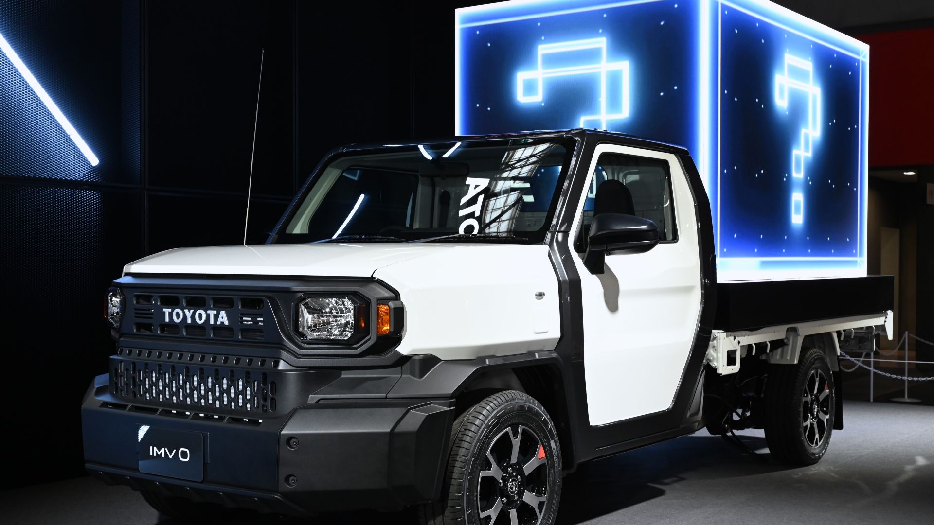 Toyota IMV 0
