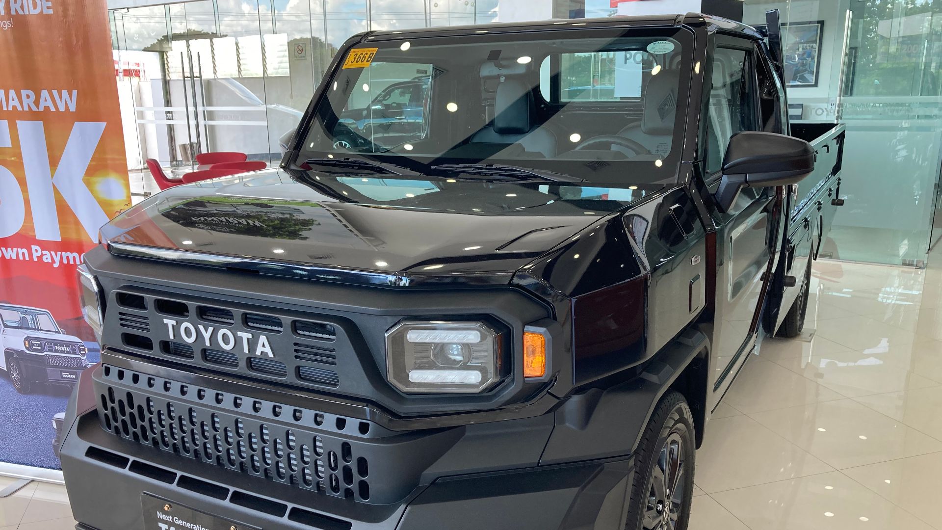 Toyota Tamaraw FX GL Dropside was displayed at Toyota Nueva Ecija, Inc. Photo locationː Km. 106 Maharlika Highway, Barangay Gomez, Santa Rosa City, Nueva Ecija 🇵🇭