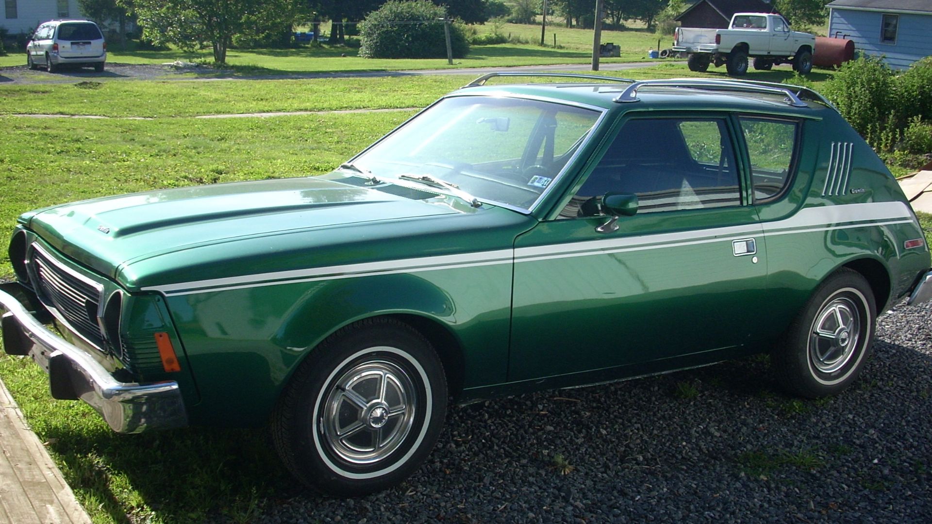 A green AMC Gremlin found in Hartleton, Pennsylvania.

www.metropolitan-restoration-service.com/