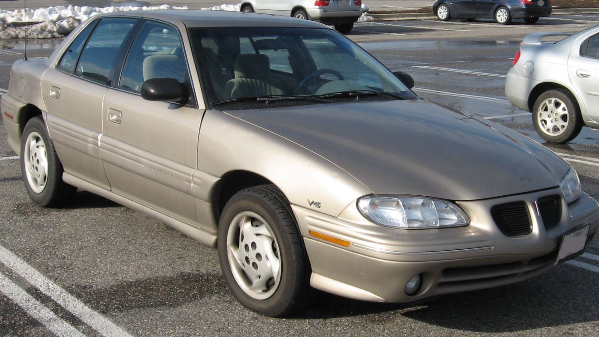 1996-1998 Pontiac Grand Am photographed in USA.