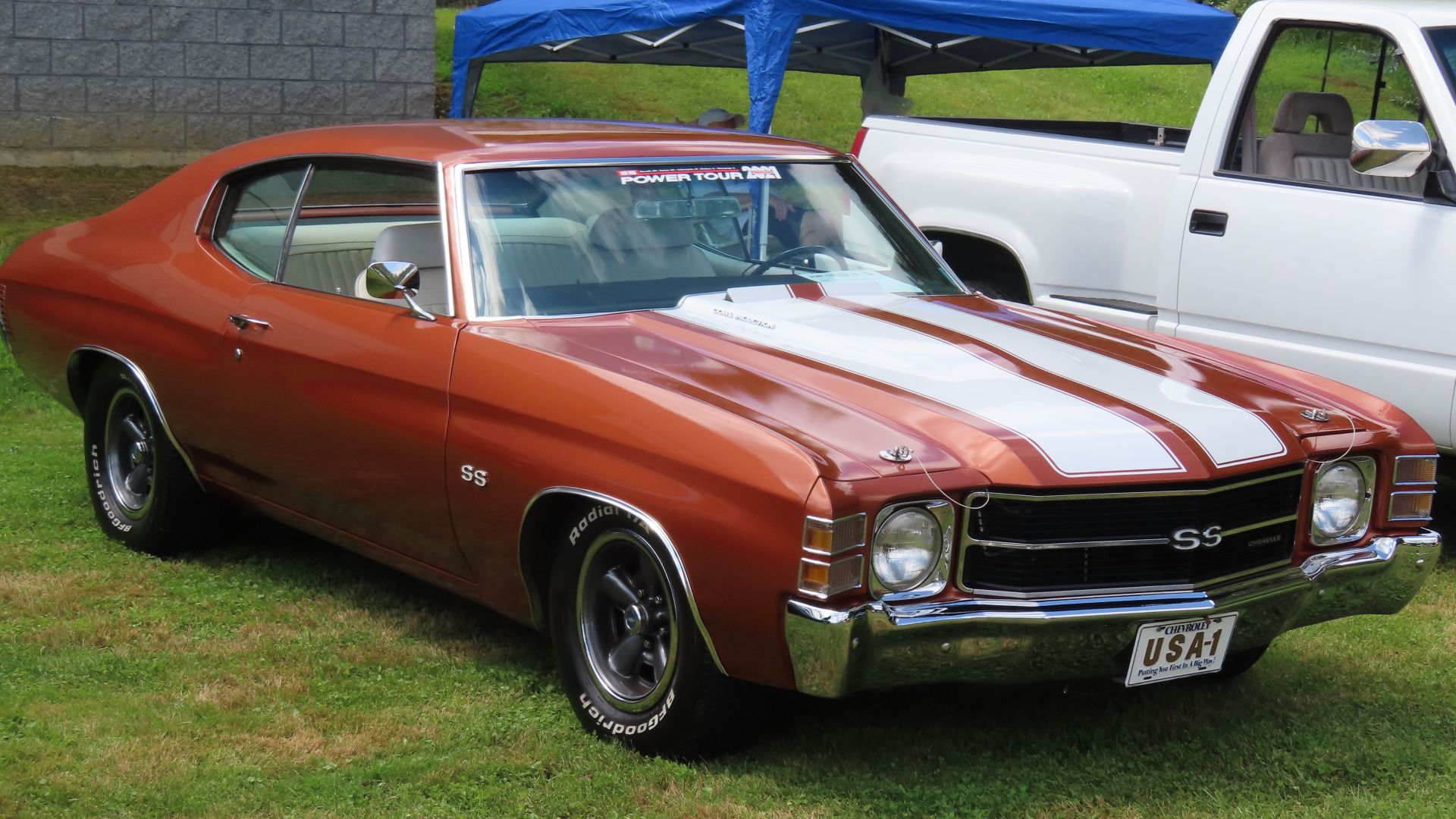 1971 Chevrolet Chevelle SS Sport Coupe photographed at a car show in Grove City, Pennsylvania. Finished in Classic Copper Metallic.