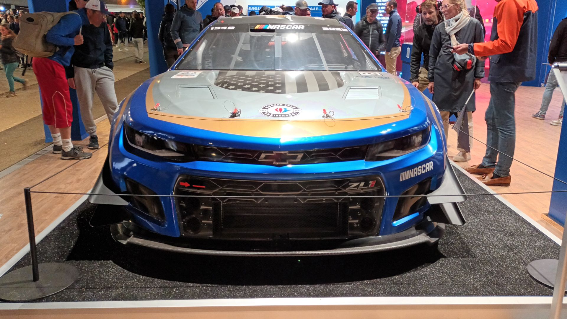 La Chevrolet Camaro ZL1 du Garage 56 exposée lors des 24 Heures du Mans 2024