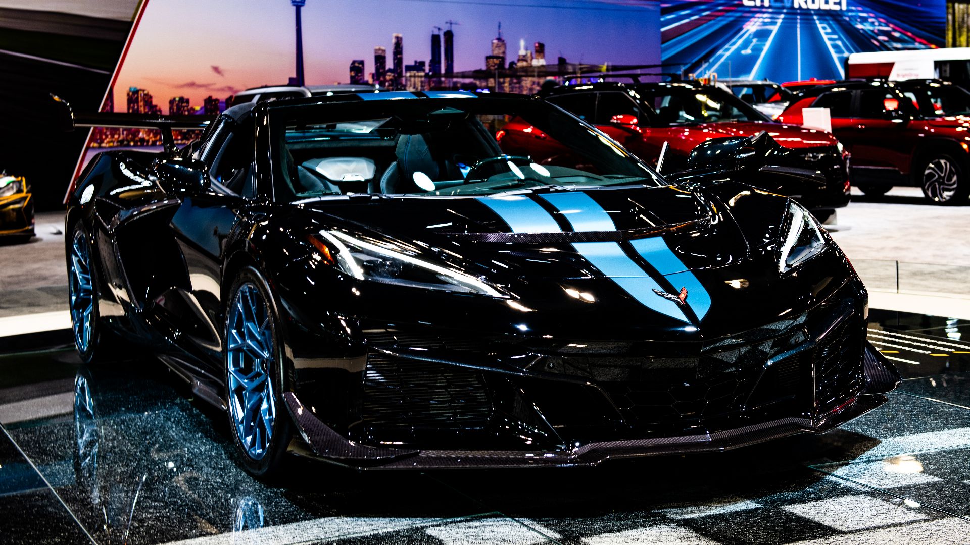 Who’s the quickest of them all? According to Chevrolet, that would be the 2025 Corvette ZR1, which just clocked a zero-to-60-mph (-96.5-km/h) run of a mere 2.3 seconds. The ’Vette uses a twin-turbocharged 5.5-litre flat-plane-crank V8 that churns out 1,06