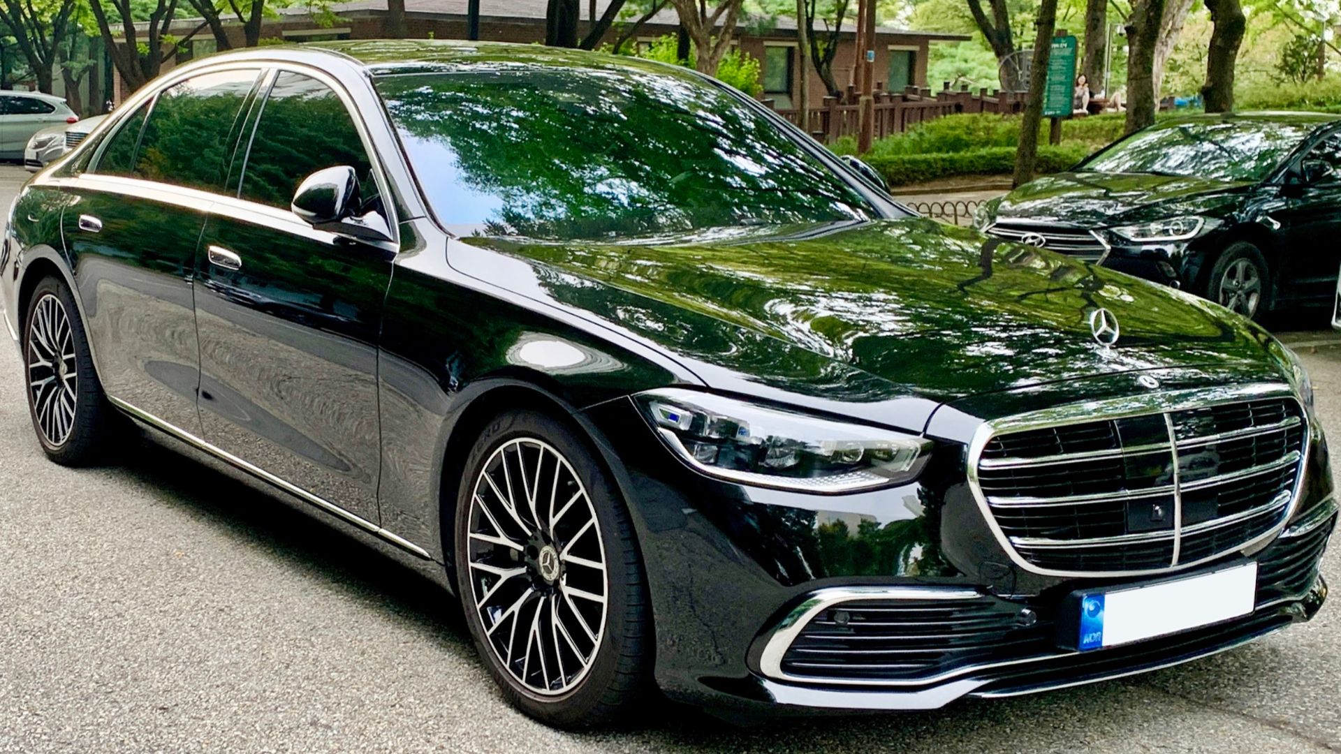 Mercedes-Benz W223