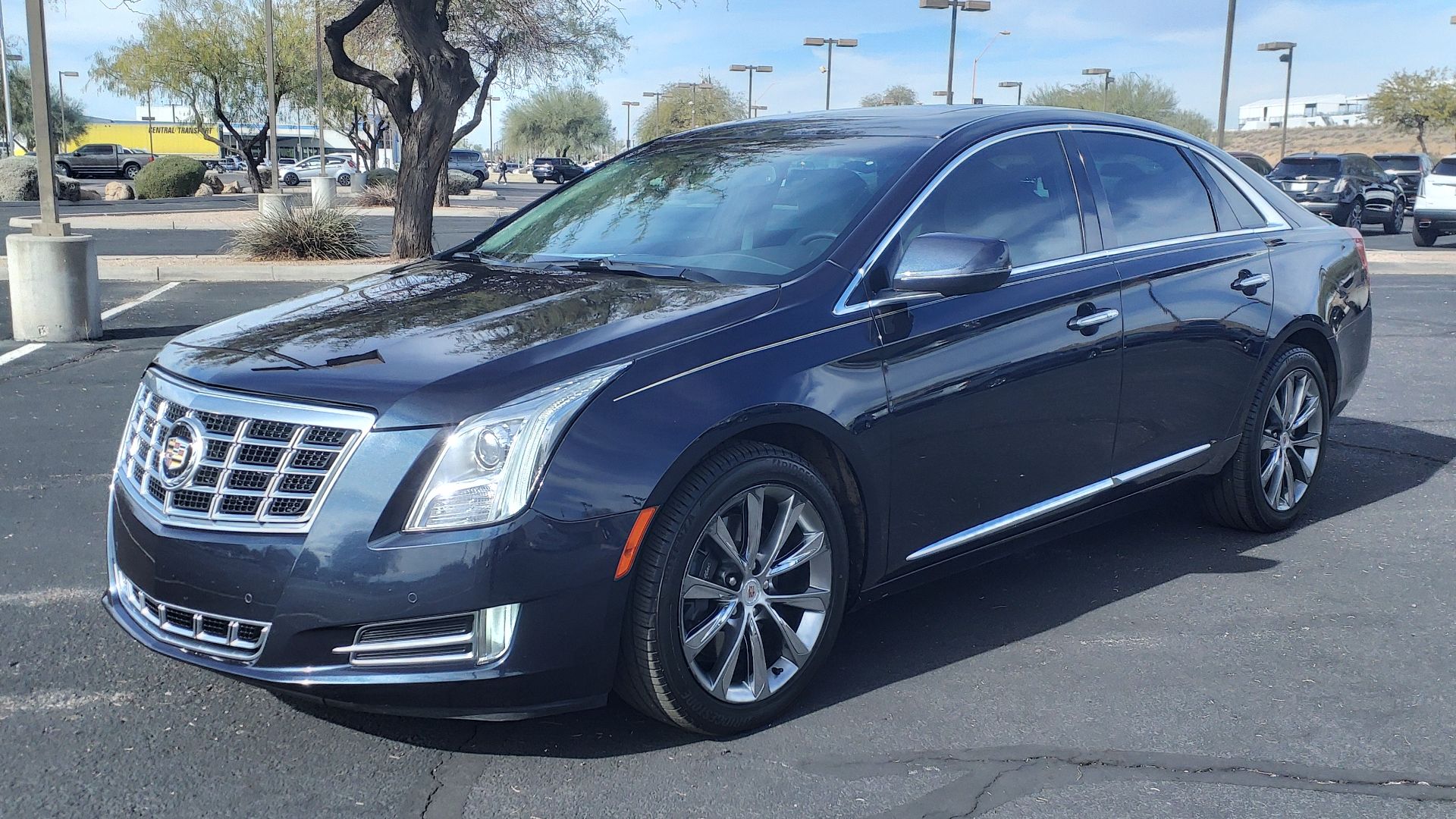 13 Cadillac XTS Luxury Collection - Shot at Earnhardt Cadillac in Scottsdale AZ