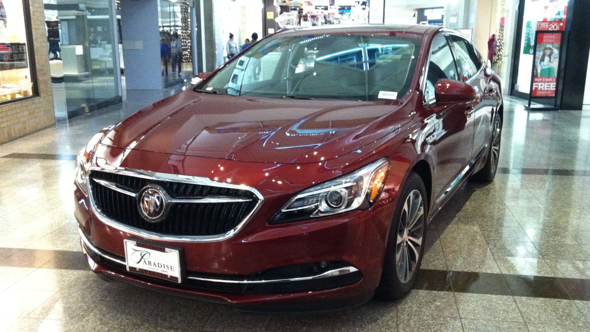 Buick Lacrosse 2017 side front.