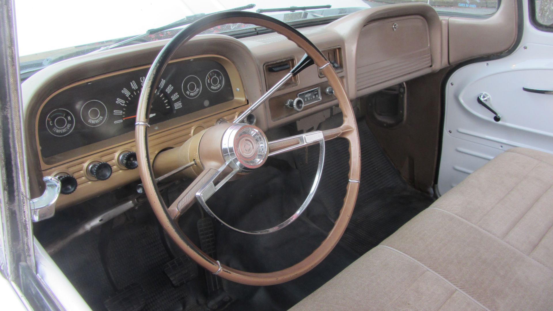 There are always a lot of these sixties GM pickups at every show in the west.  Not so much in the east.  There were at least five this weekend at the fall flea market in Monroe Washington