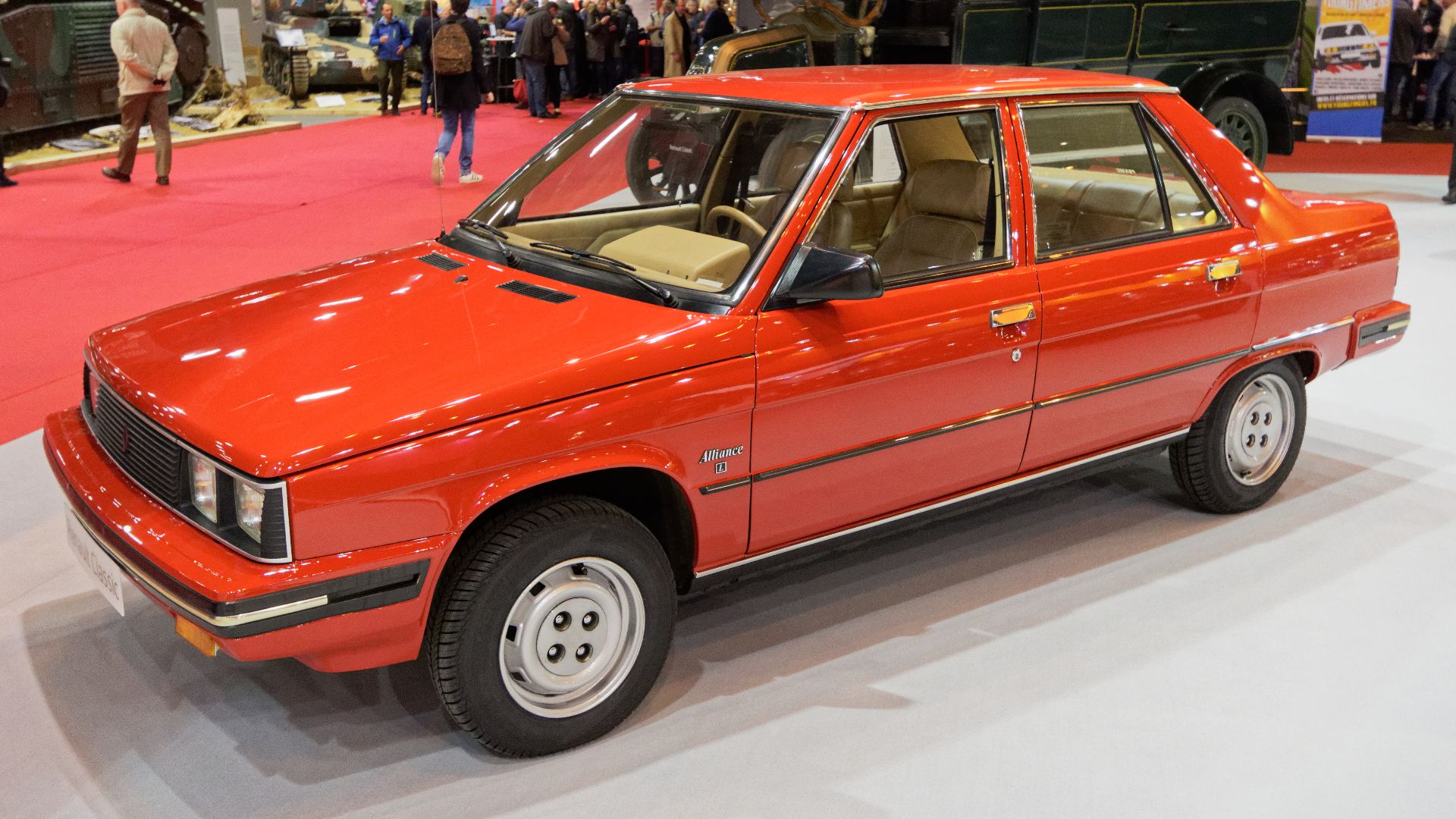 Une Renault Alliance de 1983 exposée lors du salon Rétromobile 2018.