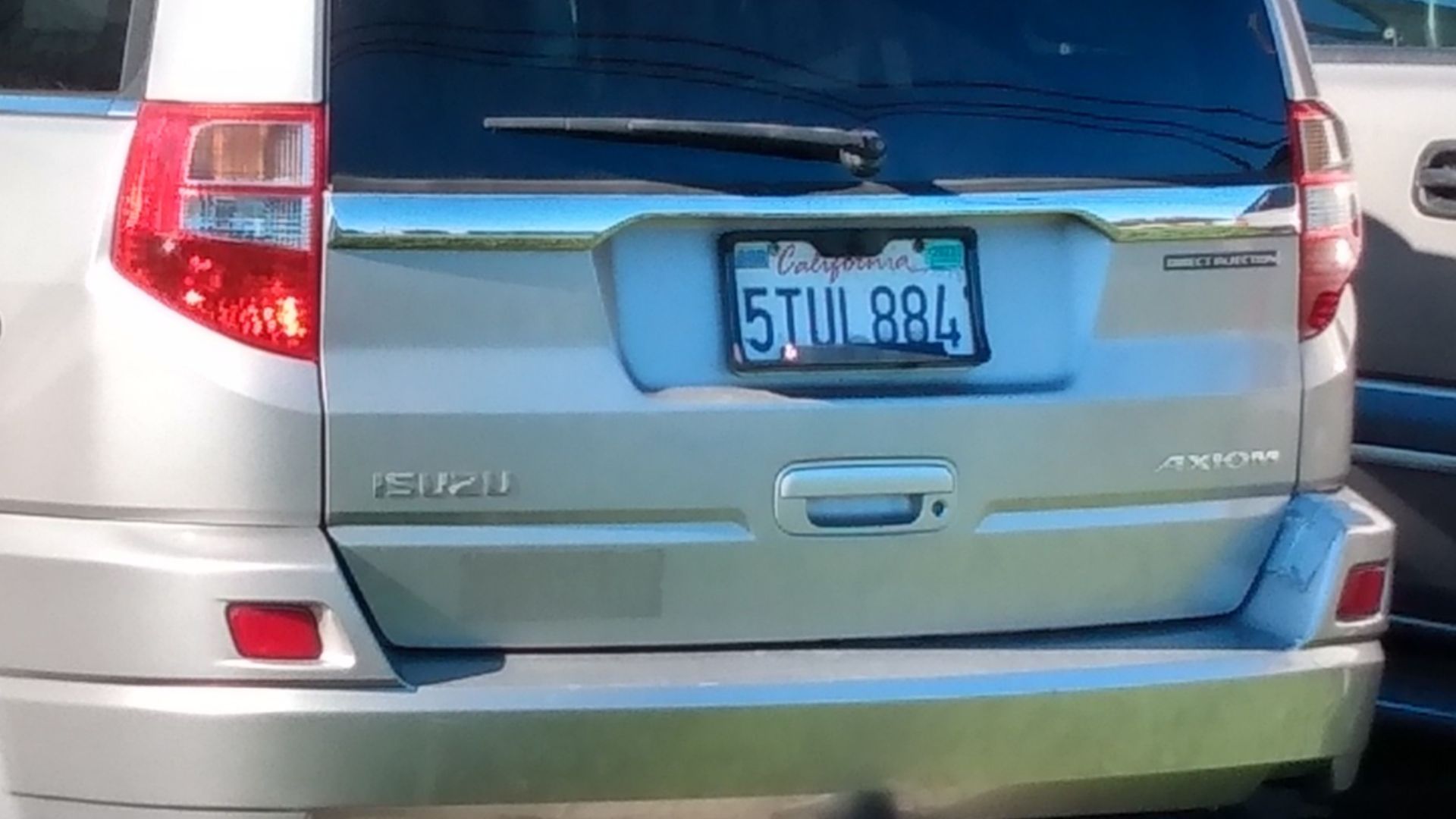 Isuzu Axiom
