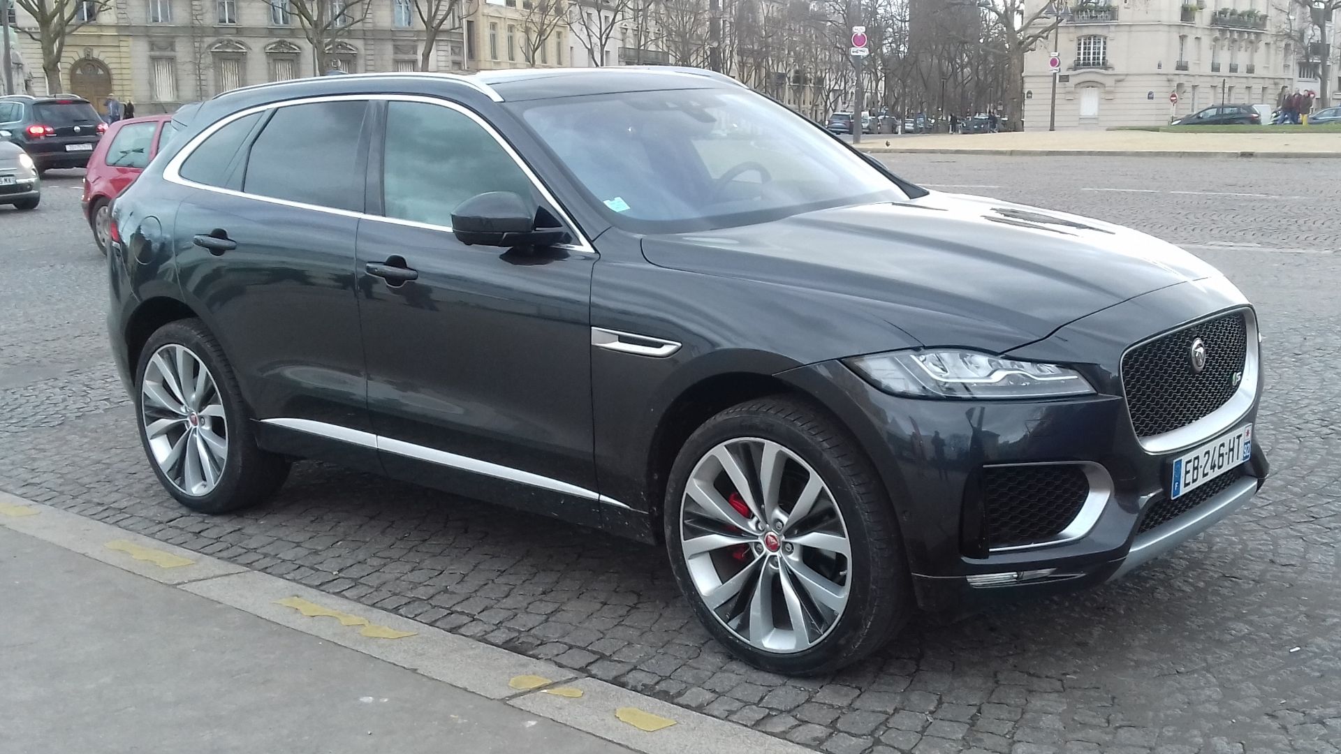 Jaguar F-Pace au Festival automobile international 2017