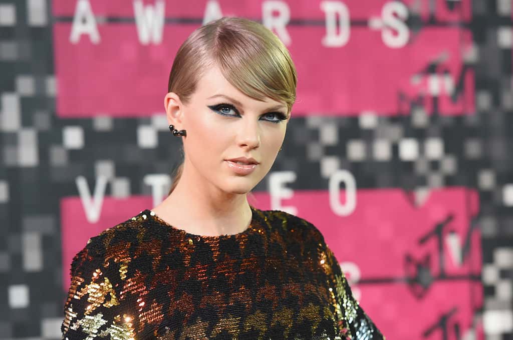 Musician Taylor Swift attends the MTV Video Music Awards at Microsoft Theater in Los Angeles