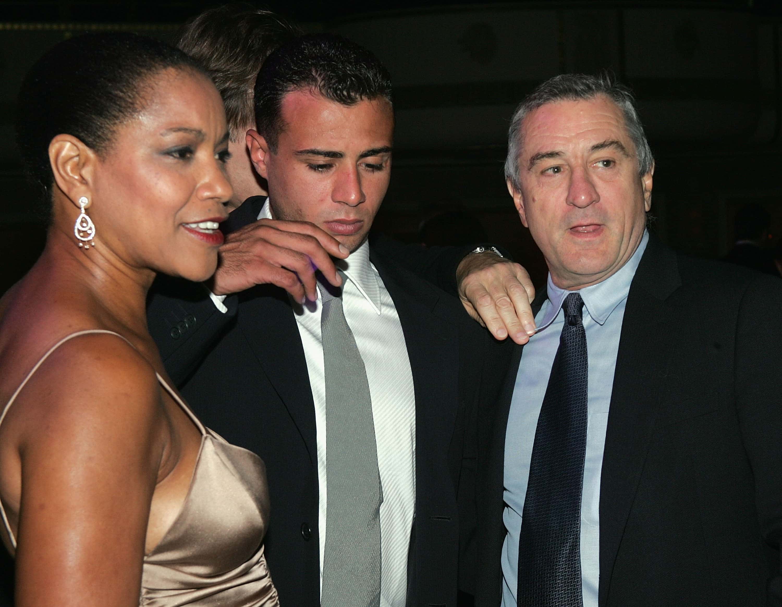 Robert De Niro, his wife Grace Hightower and his son Raphael DeNiro - 2004