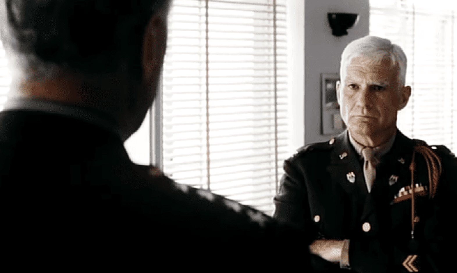Screenshot of Capt. Dale Dye - from Saving Private Ryan (1998)