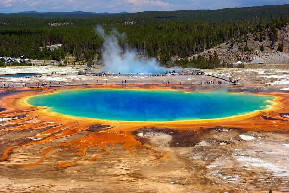 Landscape Grand Prismatic Thermal Spring image.