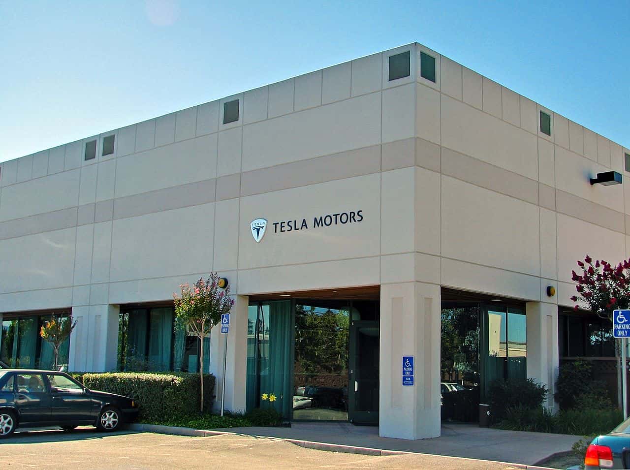 Former headquarters of Tesla Motors Inc., located in San Carlos, CA, USA - 2008