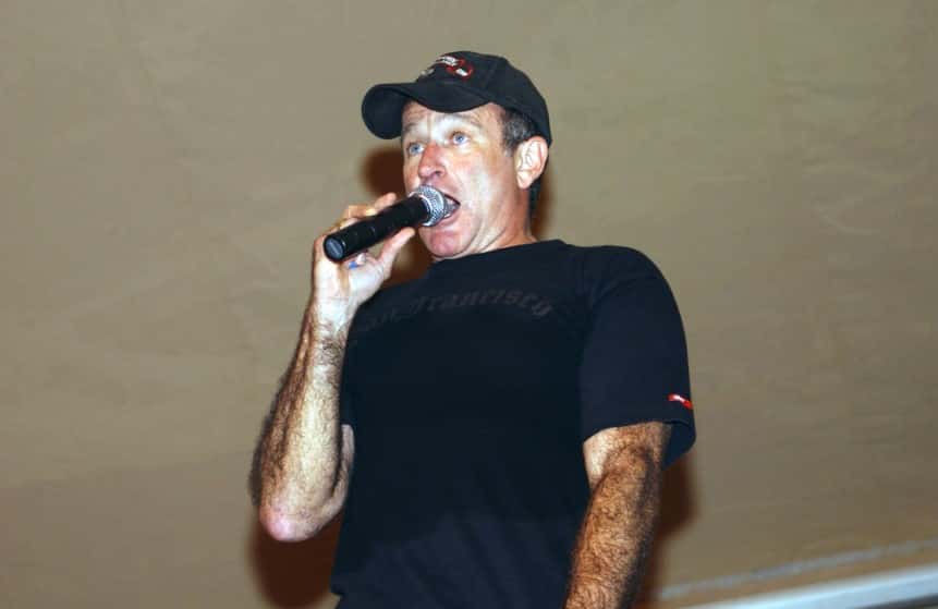 Comedian Robin Williams entertains Airmen during the USO